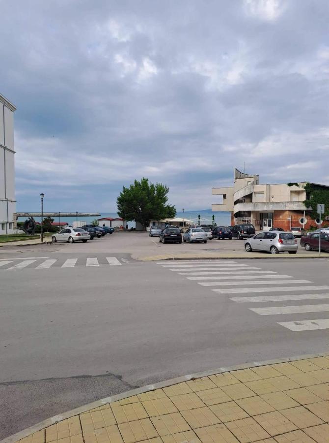 Апартамент Амира 3 Balchik Esterno foto