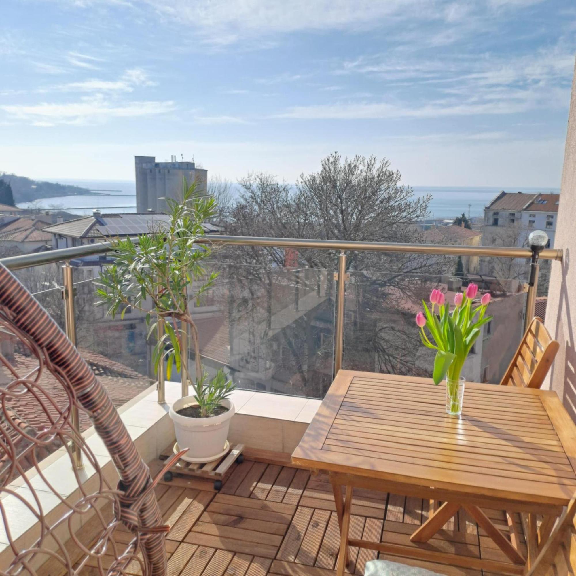 Апартамент Амира 3 Balchik Esterno foto