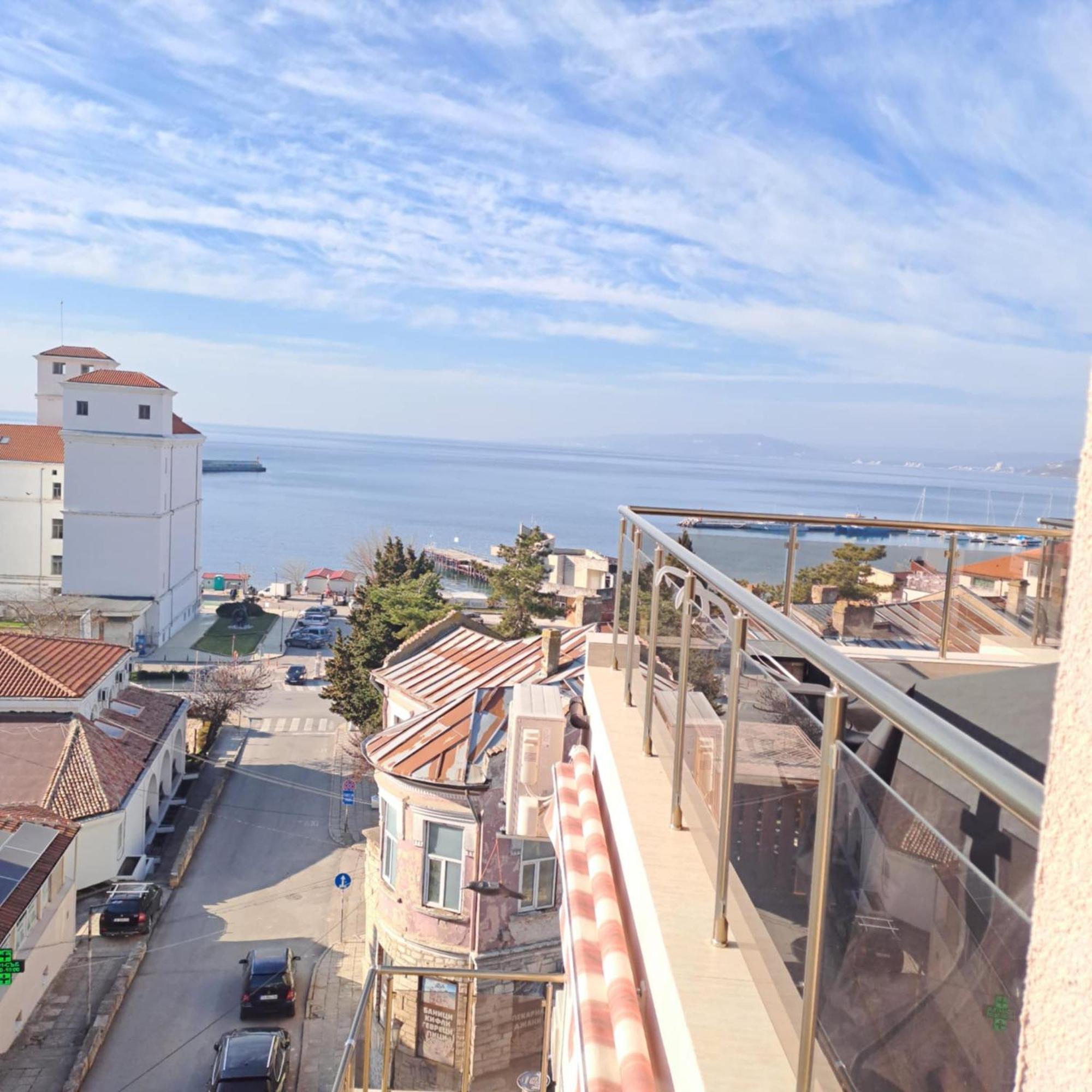 Апартамент Амира 3 Balchik Esterno foto